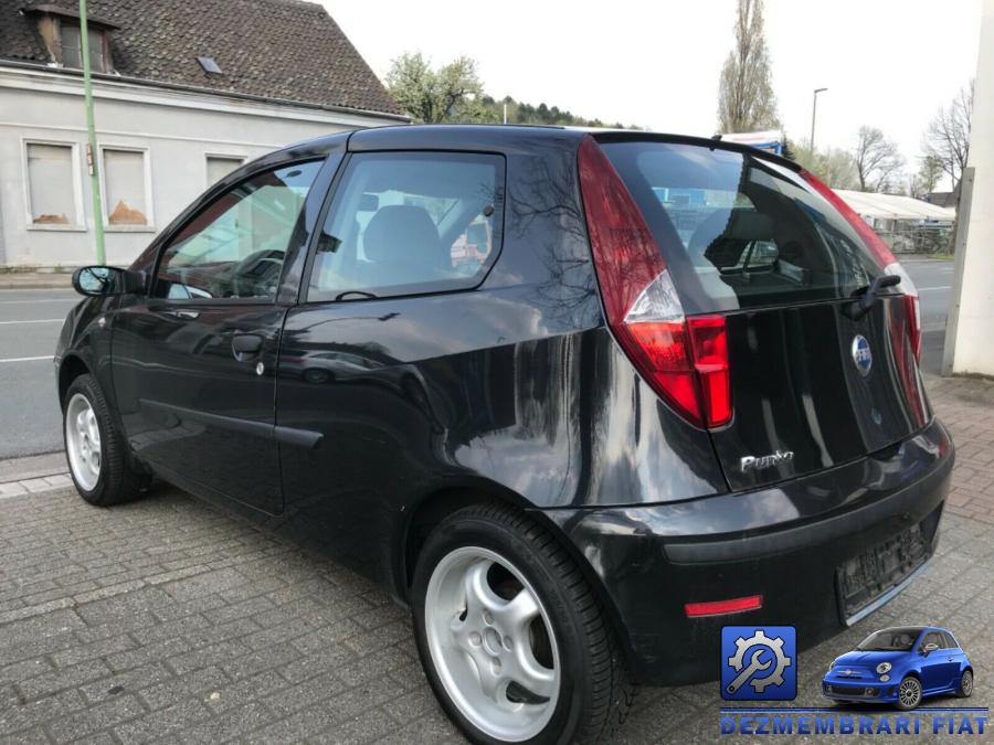 Luneta fiat punto 2007